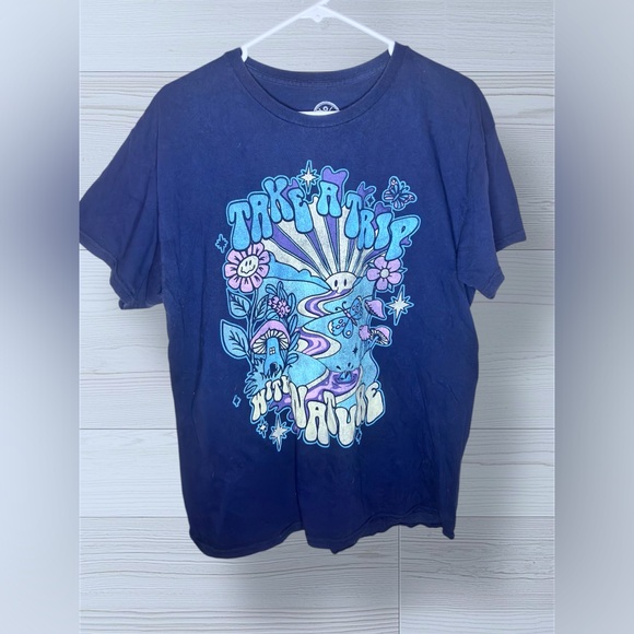 D.O.M Men’s Groovy Preppy Short Sleeve Graphic Tee - Picture 2 of 8